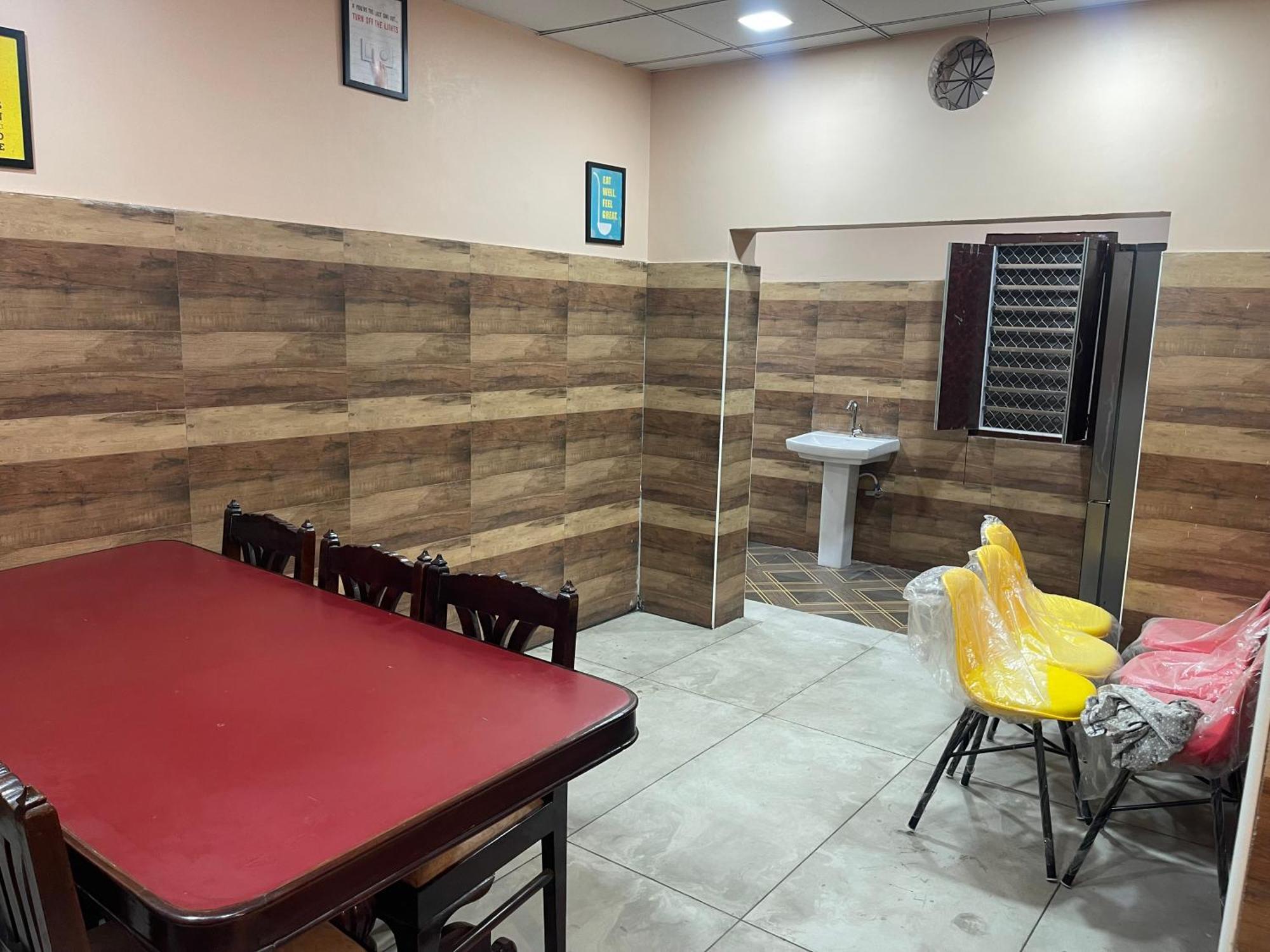Shiv Shakti Guest House Μπχιβάνι Εξωτερικό φωτογραφία